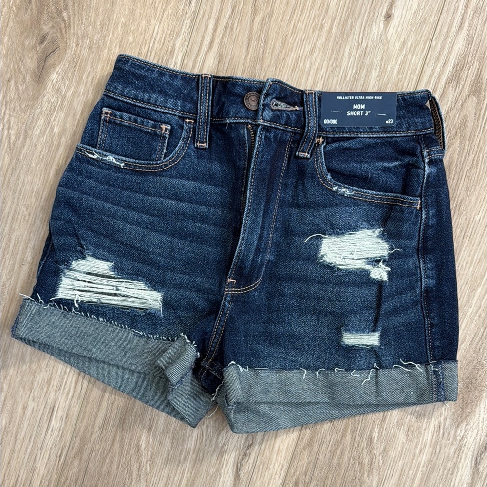 Hollister Jean Shorts Distressed - NWT